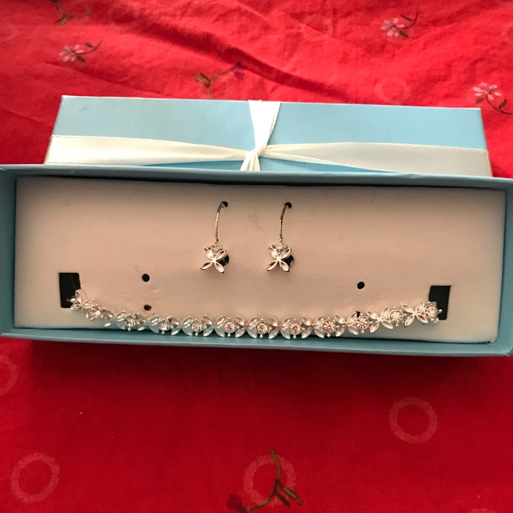 Wear Anywhere Earrings & Bracelet